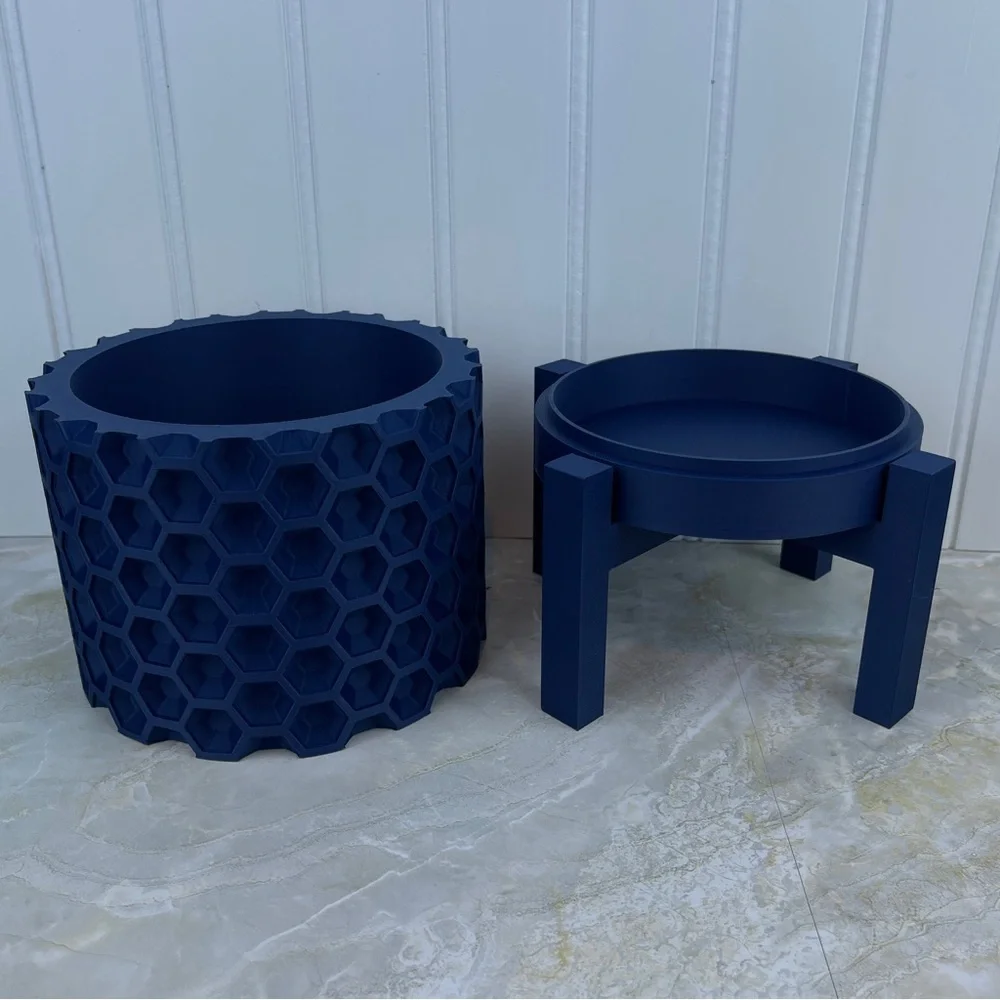 Modern Indoor Flower Pot, The Armos Planter Pot with Drainage Tray & Stand